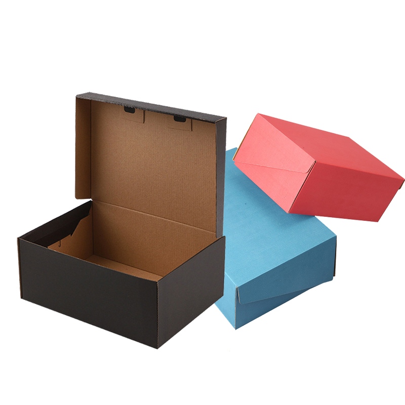 गत्ते का जूता बॉक्स